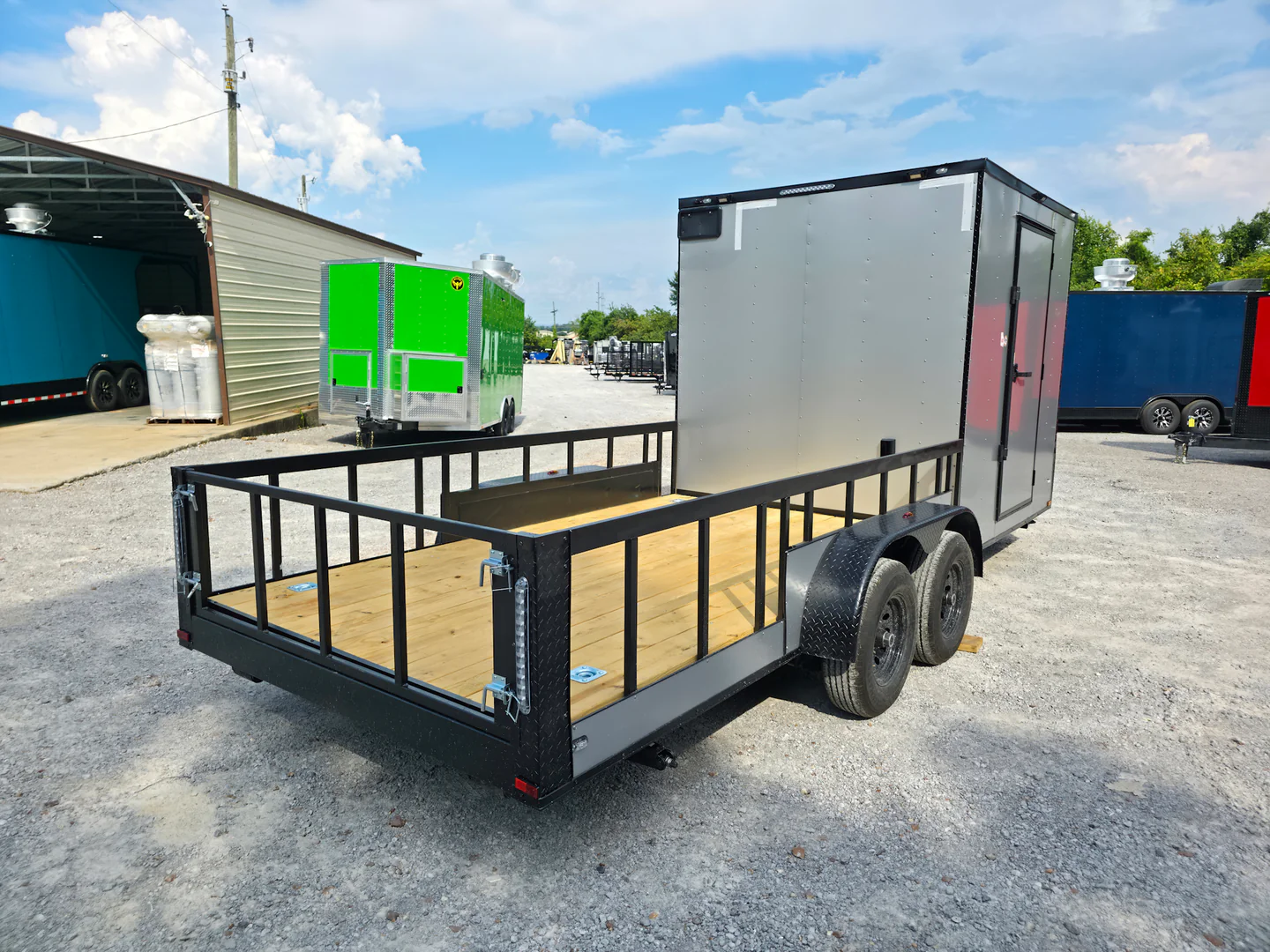 7' X 20' Silver With Blackout Custom Hybrid Trailer - Image 4