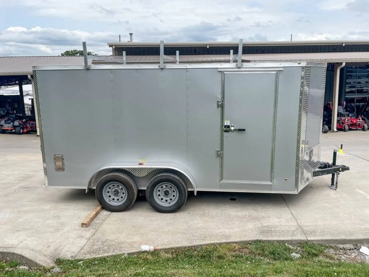 7x14 Enclosed V-Nose Trailer Silver with Ladder Racks (2) 3,500lb Axles Storage - Image 3
